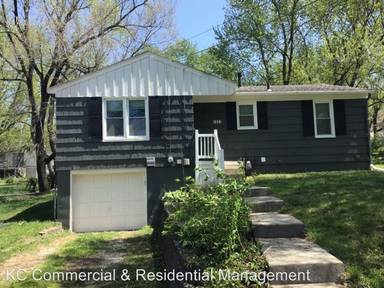 Main picture of 7937 N Jefferson St