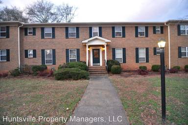 Main picture of 1200 Willowbrook Dr SE