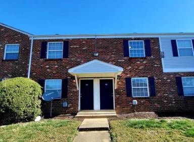 Main picture of 622 E 18th St