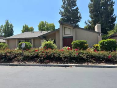 Main picture of 637 Persimmon Way