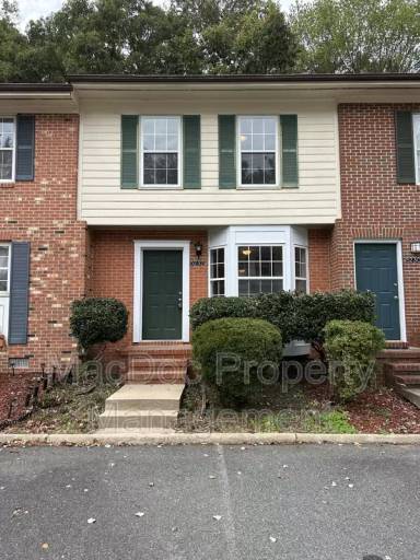Main picture of 5224 Kings Wood Ln