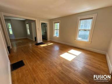 Main picture of 91 Mansfield Ave