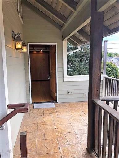 Main picture of 579 Buchon St