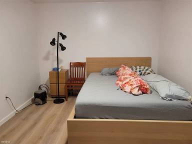 Main picture of 2037 Coyle St