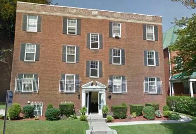 Main picture of 370 S Highland Ave