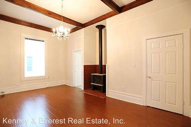 Main picture of 405 Clipper St