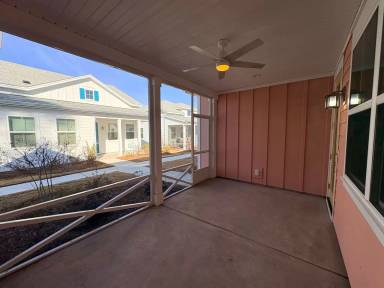 Main picture of 61 Tropics Ave