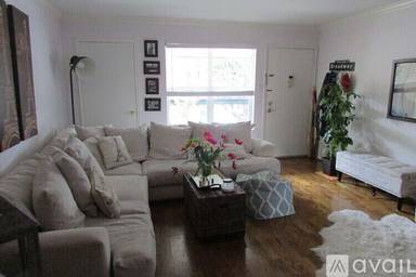 Main picture of 855 Augusta Dr