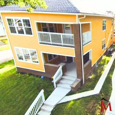 Main picture of 4002 N Park Ave