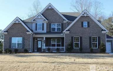 Main picture of 428 Silver Brook Dr