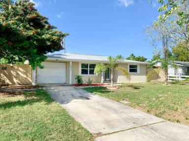 Main picture of 10927 Hillcrest Ave