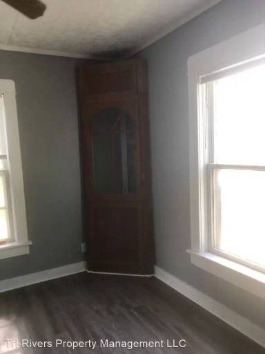Main picture of 420 S 12th St