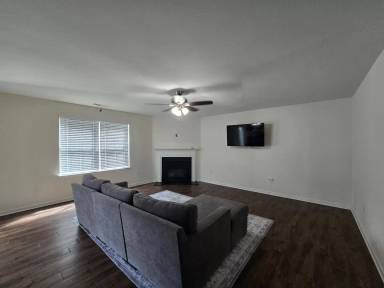Main picture of 436 Botanical Ct