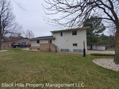 Main picture of 3210 Iris Dr