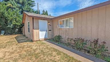 Main picture of 3047 Brittany Dr