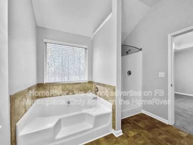 Main picture of 5689 Grande River Rd