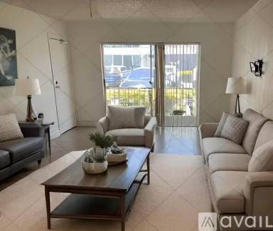 Main picture of 6387 Bay Club Dr