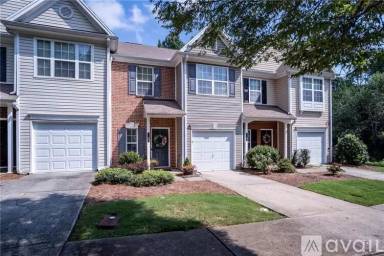 Main picture of 230 Azalea Cir