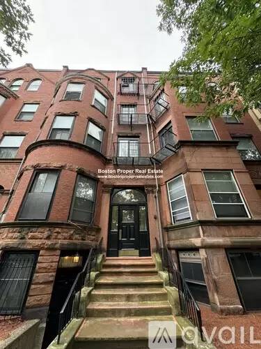 Main picture of 1069-1689 Beacon St Apartments
