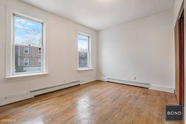 Main picture of 3387 Broadway