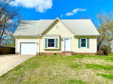 Main picture of 219 Jim Thorpe Dr