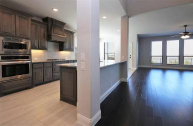 Main picture of 1905 Cobalt Bayou Ln