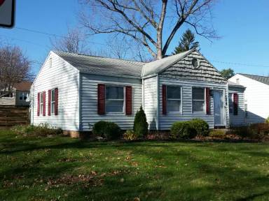 Main picture of 1216 Orchard Heights Dr