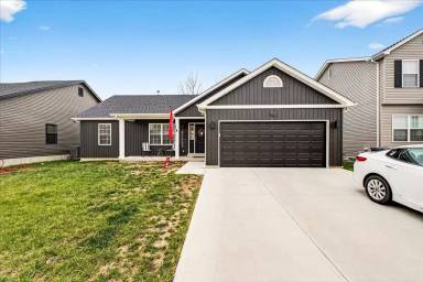Main picture of 1129 Stone Henge Ct