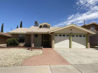 Main picture of 1443 Francesca Dr