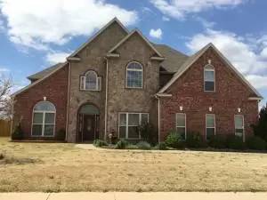 Main picture of 206 Tuscany St