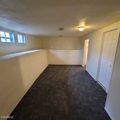 Main picture of 304 S 35th St