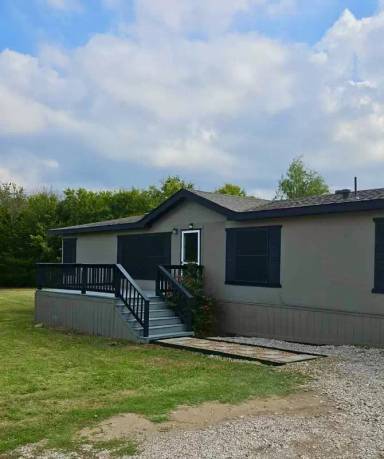 Main picture of 6006 Pleasant Valley Rd