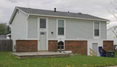 Main picture of 891 Kyle Ave