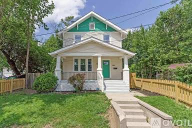 Main picture of 968 Stewart Ave
