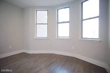 Main picture of 1918 Pacific St