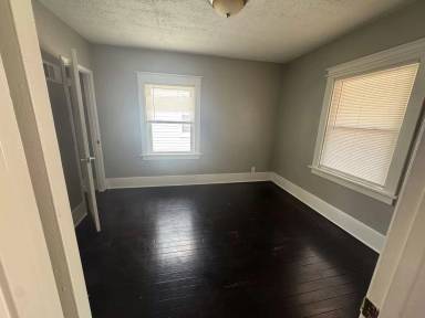Main picture of 4926 Tiemann Ave