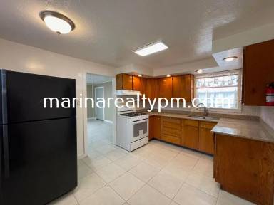 Main picture of 462 Springs Rd