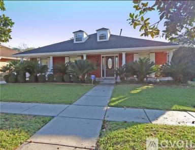Main picture of 4824 Alphonse Dr