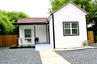 Main picture of 511 Meerscheidt St