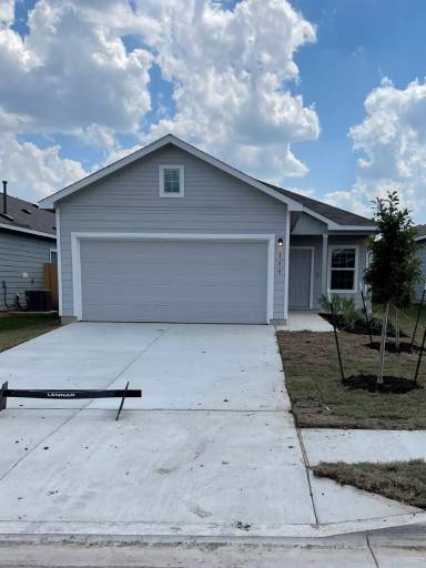 Main picture of 126 Kayden Ct
