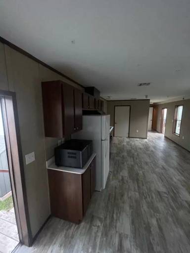 Main picture of 42553 Highway 42