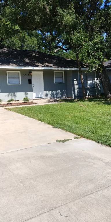 Main picture of 318 Caladium St