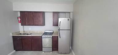 Main picture of 8001 Alameda Ave