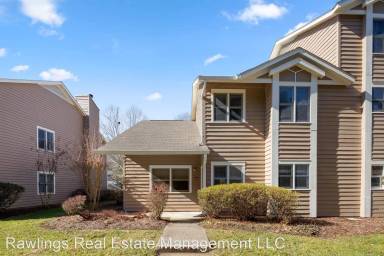 Main picture of 3 Timberlake Dr