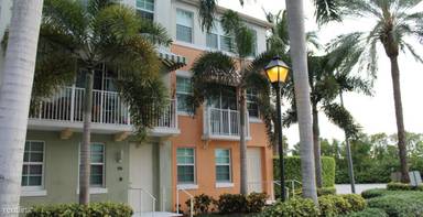 Main picture of 106 Moorings Dr