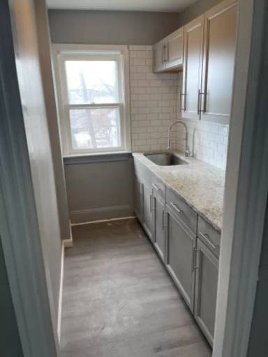 Main picture of 40-42 Fletcher St