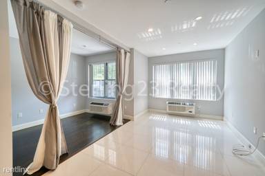 Main picture of 2556 38th St