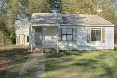 Main picture of 809 Beckley St