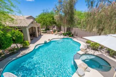 Main picture of 3729 N Ladera Cir
