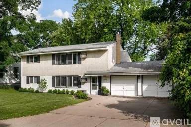 Main picture of 2396 Benson Ave